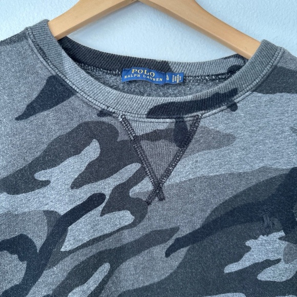 Polo Ralph Lauren Camo Print
Sweatshirt Crew Neck Long Sleeves - Picture 2 of 8
